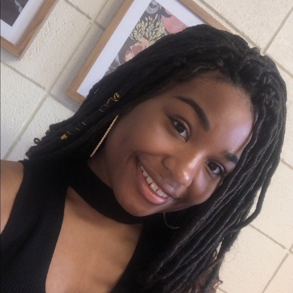 Meet your Posher, Kierra